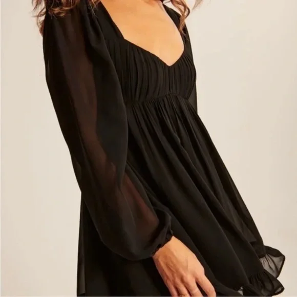 Abercrombie & Fitch Long Sleeve Ruched Babydoll Mini Dress - SIZE MEDIUM - Picture 3 of 7